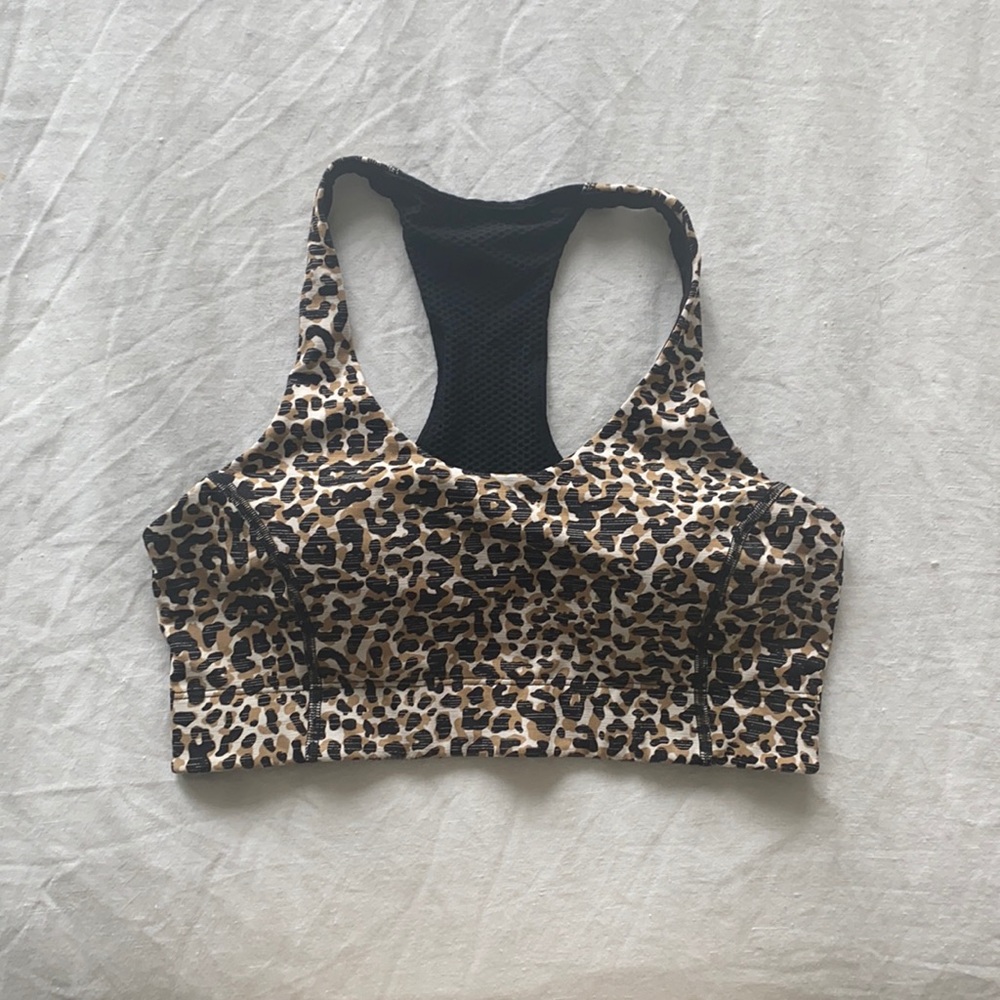 Outdoor Voices — doing things sports bra